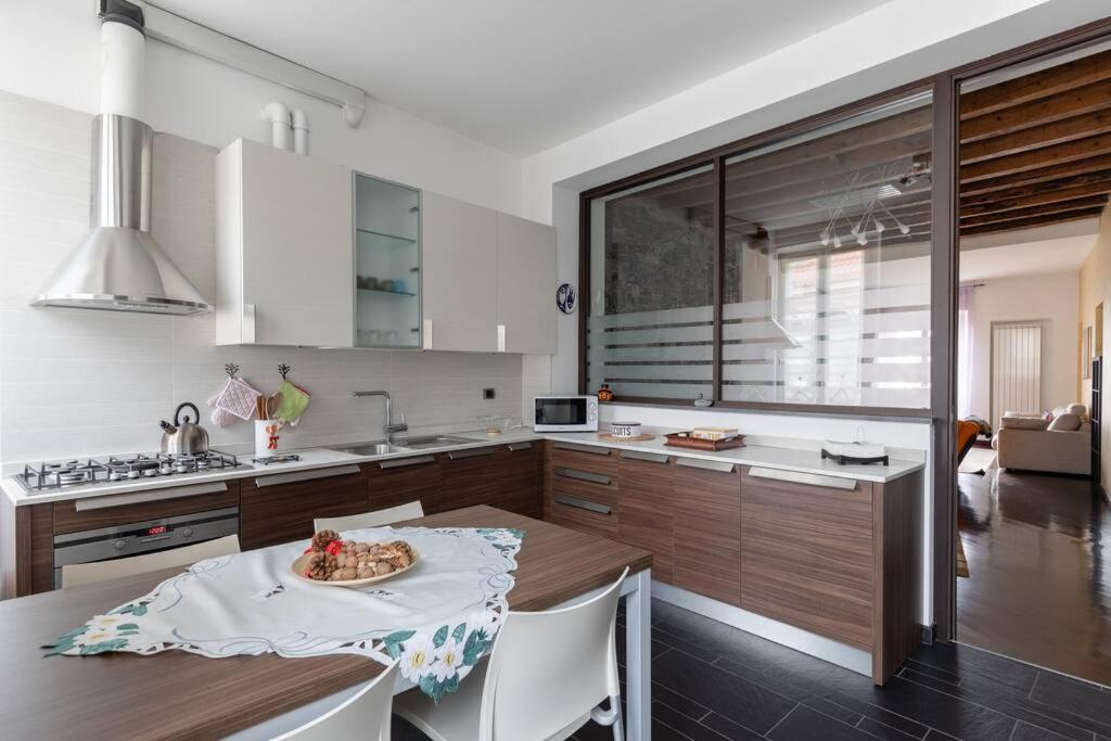 Magnifico Appartamento Centro Como - Rusconi 33 Buitenkant foto